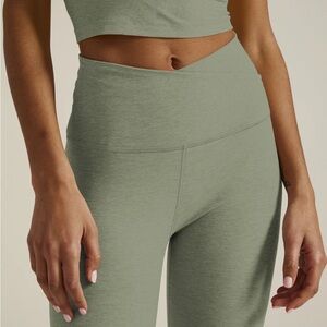 Beyond Yoga Spacedye At Your Leisure High Waisted Midi Legging Grey Sage Heather